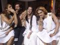 ​पोरस मधील समीक्षा सहकलाकारांसाठी बनली कूक - Marathi News | Cook made for review co-stars in Poros | Latest filmy News at Lokmat.com