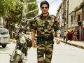 सैनिकांना शाहरुखच्या काव्य शुभेच्छा! - Marathi News | Happy Shahrukh's poem to soldiers! | Latest filmy News at Lokmat.com