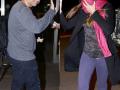 see pics : उदय चोप्रा बिनधास्त मग नर्गिस फखरीने का लपवला चेहरा? - Marathi News | see pics: Uday Chopra Bindhastha, then why is Nargis Fakhri hidden face? | Latest filmy News at Lokmat.com