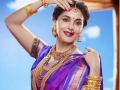 माधुरी दीक्षितचा ट्रेडिशनल अंदाज - Marathi News | Madhuri Dixit's Traditional Style | Latest filmy News at Lokmat.com