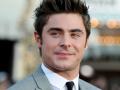 ​झॅक अ‍ॅफ्रॉनचे ‘सुपरहॉट’ अ‍ॅब्ज - Marathi News | Zac Efron's 'Superhot' | Latest relationship News at Lokmat.com