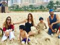 दुबईत मुलांसोबत हृतिक-सुझैन व्हॅकेशन्सवर..! - Marathi News | Hrithik-Suzanne vacations with children in Dubai ..! | Latest filmy Photos at Lokmat.com