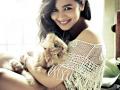 OMG : आलिया भट्टच्या हाती लागले तीन मोठ्या बॅनरचे चित्रपट ! - Marathi News | OMG: Alia Bhatt takes up the movie with three big banner! | Latest filmy News at Lokmat.com