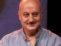 अनुपम खेर यांनी आईसाठी विकत घेतले शिमालमध्ये घर - Marathi News | Anupam Kher bought a house for Shamal | Latest filmy News at Lokmat.com