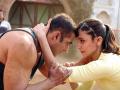 हा ​प्रमो पाहाच : सलमानने दिली शाहरूखवरच्या प्रेमाची कबुली - Marathi News | Watching this promo: Salman confesses his love affair | Latest filmy News at Lokmat.com