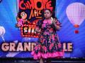 ​छोटे मियाँ धाकडच्या ग्रँड फिनालेला भारती सिंगने केली धमाल मस्ती - Marathi News | Bharti Singh, the grand financier, has done a lot of fun | Latest filmy News at Lokmat.com