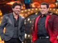 Bigg Boss 10 : पाहा बिग बॉसच्या घरातील सलमान खान, शाहरूख खानचा ‘दोस्ताना’ - Marathi News | Bigg Boss 10: See Salman Khan, Shah Rukh Khan's 'Friendly' | Latest filmy News at Lokmat.com