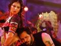 song out : ​‘पिया मोरे’ म्हणत, इमरान हाश्मीच्या जवळ आली सनी लिओनी! - Marathi News | song out: Saying 'Piya More', there was Sunny Leone near Imran Hashmi! | Latest filmy News at Lokmat.com