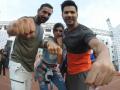 ‘ढिशूम’ टीमचे जीममध्ये वेटलिफ्टिंग सेशन ! - Marathi News | Weight Lifting Session of Team 'Dashoom' | Latest filmy News at Lokmat.com