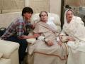 ​शाहरुख खानने दिली दिलीप कुमार यांना भेट - Marathi News | Shahrukh Khan gave Dilip Kumar a gift | Latest filmy News at Lokmat.com