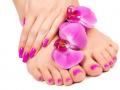​हाता-पायांचेही सौंदर्य खुलवा! - Marathi News | Beauty of hands and feet! | Latest beauty News at Lokmat.com