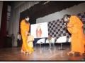 क्रांती प्रकाशला पाहताच आवाक झाले स्वामी रामदेव - Marathi News | Swami Ramdev was awakened while seeing the revolution | Latest filmy News at Lokmat.com