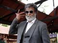 Watch Video : रजनीकांतच्या विदेशातील सेल्फी व्हिडीओची देशात धूम! - Marathi News | Watch Video: Rajinikanth's foreign voice in the country of selfie video! | Latest filmy News at Lokmat.com