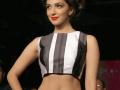 कायराची धावाधाव...! - Marathi News | Kaira Run! | Latest filmy News at Lokmat.com