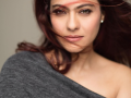 काजोलच्या दिलखेच अदा - Marathi News | Kajol's heart-wrenching | Latest filmy News at Lokmat.com