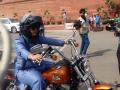 महिला दिनी खासदार बाई बनल्या ‘बुलेट रानी’ - Marathi News | 'Bullet Rani' made by women's wing | Latest fashion News at Lokmat.com
