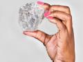 1111 कॅरेटचा अनमोल हिरा जगात सर्वात अनमोल - Marathi News | The priceless diamond of 1111 carat is the most precious in the world | Latest fashion News at Lokmat.com
