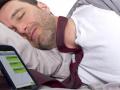 ​झोपतांना मोबाईल जवळ नकोच - Marathi News | Not sleeping at the mobile while sleeping | Latest fashion News at Lokmat.com