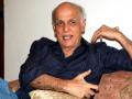 ​महेश भट्ट यांनी केली पुन्हा एक ‘वादग्रस्त’ मागणी!! - Marathi News | Mahesh Bhatt again made a 'controversial' demand! | Latest filmy News at Lokmat.com