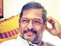 नाना पाटेकर यांनी केले राज ठाकरे यांचे कौतुक - Marathi News | Nana Patekar praised Raj Thackeray | Latest filmy News at Lokmat.com