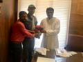 ​'प्रभो शिवाजी राजा' चित्रपटाला राज ठाकरेंनी दिल्या शुभेच्छा - Marathi News | Raj Thackeray wishes to give the film 'Prabhu Shivaji Raja' | Latest filmy News at Lokmat.com