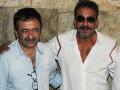 ​संजय दत्तच्या बायोपिकसाठी नाव सुचवा अन् आयफोन-७ जिंका!! - Marathi News | Suggest Names for Sanjay Dutt's biopic and win iPhone 7! | Latest filmy News at Lokmat.com