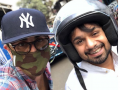 मुंबईच्या रस्त्यांवर फिरताना या अभिनेत्याला कुणीच ओळखले नाही ? - Marathi News | Nobody knew the actor on the streets of Mumbai? | Latest filmy News at Lokmat.com