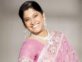 रेणुका शहाणे झाली हॅपी - Marathi News | Renuka Shahane went Happy | Latest filmy News at Lokmat.com