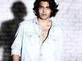 विनोद खन्नाचा मुलगा साक्षी खन्नाचे बॉलिवूड पदार्पण का लांबले? - Marathi News | Vinod Khanna's son Sakshi Khanna's Bollywood debut? | Latest filmy News at Lokmat.com