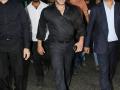 ​सलमान खानचे ‘लकी ब्रेसलेट’ गायब! धारण केले ‘तावीज’!! - Marathi News | Salman Khan's 'Lucky Bracelet' disappeared! 'Taliswas' held !! | Latest filmy News at Lokmat.com