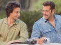 कंफर्म सलमान खान करणार आयुष शर्माला लाँच - Marathi News | Confirming Salman Khan launches Aishush Sharma | Latest filmy News at Lokmat.com