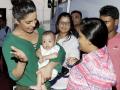 ​प्रियंकाच्या कुशीत सलमानचा भाचा - Marathi News | Salman's nephew is in Priyanka's house | Latest fashion News at Lokmat.com