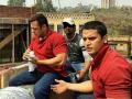 सलमान विद स्टंट डबल..!! - Marathi News | Salman with stunt double .. !! | Latest filmy News at Lokmat.com