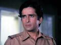 शशी कपूर यांचे प्रसिद्ध चित्रपट जे पाहून लोकं थकत नसायचे ! - Marathi News | Shashi Kapoor's famous movie, which was not exhausting people! | Latest filmy News at Lokmat.com