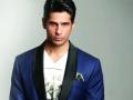'ए जेंटलमॅन'मधला सिद्धार्थ मल्होत्राचा लूक आऊट - Marathi News | Look out for Siddharth Malhotra's 'A Gentleman' | Latest filmy News at Lokmat.com