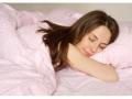 पचनक्रिया सुधारण्यासाठी वेळेवर झोपा - Marathi News | Slowly on time to improve digestion | Latest beauty News at Lokmat.com