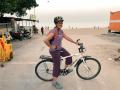 सोनाली कुलकर्णी सांगतेय, मेरे पास सायकल है - Marathi News | Sonali Kulkarni says, I have a bicycle | Latest filmy News at Lokmat.com