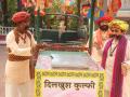 तारक मेहता का उल्टा चष्मा या मालिकेत गोकुळधामवासीयांनी का बदलले आपले रूप - Marathi News | Why is Gokuldham's change in the series of Tarak Mehta's reverse glasses? | Latest filmy News at Lokmat.com