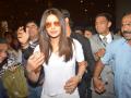 SEE PIC : प्रियंका चोपडा परतली भारतात!! - Marathi News | SEE PIC: Priyanka Chopra returns to India !! | Latest filmy News at Lokmat.com