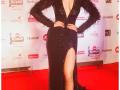 63rd Jio Filmfare Awards 2018​ : उर्वशी रौतेलाचा दिसला हॉट अंदाज, ‘यूजर्सनी दिला चांगले कपडे परिधान करण्याचा सल्ला’! - Marathi News | 63rd Jio Filmfare Awards 2018: Urvashi Rautela's Looks Hot Style, 'Advice to wear good clothes given to the users'! | Latest filmy News at Lokmat.com