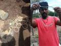 OMG! Farmer finds pots filled with Gold, Silver ornaments while tilling his land - Hindi News | OMG! Farmer finds pots filled with Gold, Silver ornaments while tilling his land | Latest social-viral Photos at Lokmattimes.com