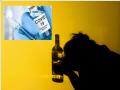 Corona Vaccine: कोरोना लस घेतल्यानंतर जास्त प्याल, तर...; मद्यपान करणाऱ्यांसाठी महत्त्वाची बातमी - Marathi News | Corona Vaccine: Important news for alcoholics, Vaccine is not impact on body if u r More Drinking | Latest health Photos at Lokmat.com