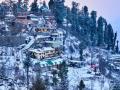 Travel : मे महिन्याच्या उन्हातही अनुभवा डिसेंबरची थंडी! भारतातील 'या' थंडगार ठिकाणांना नक्की भेट द्या - Marathi News | Travel: Experience the cold of December even in the heat of May! Be sure to visit these cool places in India | Latest travel Photos at Lokmat.com