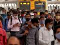 Coronavirus News: चिंता वाढली! कोरोना आता 'दबक्या' पावलांनी येतोय; आधीपेक्षा जास्त धोकादायक ठरतोय - Marathi News | coronavirus news mumbai number of asymptomatic cases incresing tension of bmc | Latest mumbai News at Lokmat.com