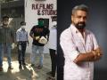 कोरोना रुग्णांच्या मदतीसाठी सरसावले रंगभूषाकाराचे हात, करतोय रुग्णांची सेवा - Marathi News | Amid COVID-19 Crisis, Makeup Artist Ravindra Samel Helping Hand To The Needy | Latest filmy News at Lokmat.com