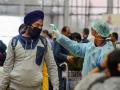 Coronavirus: कोरोनाचा नवा ओमिक्रॉन व्हेरिअंट दारात उभा... आता? - Marathi News | Coronavirus: Corona's new Omicron variant stands at the door ... now? | Latest editorial News at Lokmat.com