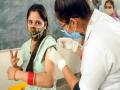 Double vaccinated individuals 3 times less likely to get infected with COVID-19, claims UK study - Hindi News | Double vaccinated individuals 3 times less likely to get infected with COVID-19, claims UK study | Latest health Photos at Lokmattimes.com