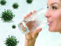 Coronavirus : 15 मिनिटांच्या अंतराने पाणी प्यायल्याने दूर होतो कोरोनाचा धोका? जाणून घ्या सत्य... - Marathi News | Coronavirus : Drinking water does not kill coronavirus api | Latest health News at Lokmat.com