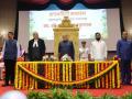सी. पी. राधाकृष्णन झाले महाराष्ट्राचे नवे राज्यपाल; देवेंद्र कुमार उपाध्याय यांनी दिली शपथ - Marathi News | c p radhakrishnan take a oath of the new governor of maharashtra | Latest mumbai News at Lokmat.com