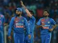 आक्रमक विराटशी पंगा घेणे परवडण्यासारखे नाही - Marathi News | It is not possible to deal with aggressive aggression | Latest cricket News at Lokmat.com